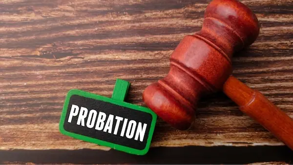 Gavel with the word probation represents probation violation in Tennessee